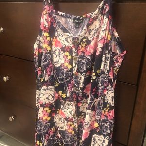 Torrid floral print tank top